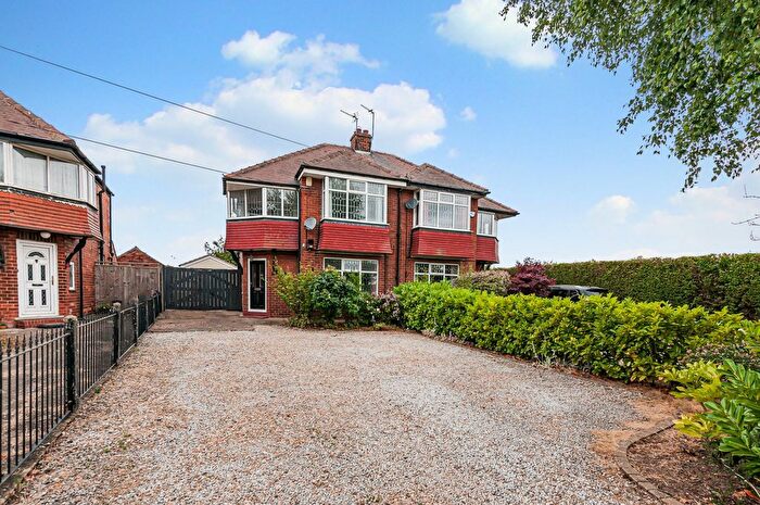 3 Bedroom Semi-detached House For Sale In Beverley Road, Hessle, East Riding Of Yorkshire, HU13