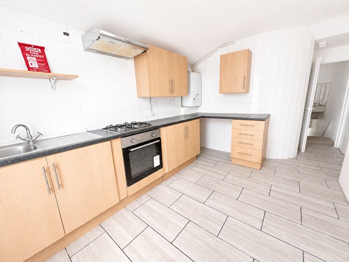 2 Bedroom Terraced House To Rent In Romford Road, London, E12