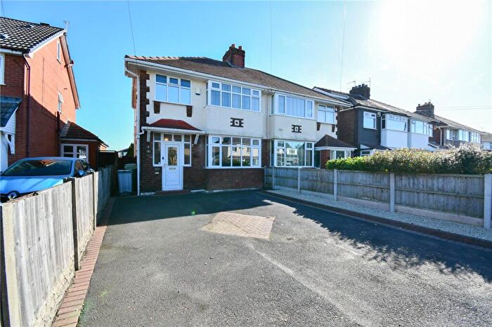 3 Bedroom Semi-Detached House For Sale In Borrowdale Road, Moreton, Wirral, CH46