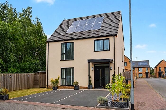 4 Bedroom Detached House For Sale In Colliery Close, Allerton Bywater, Castleford, West Yorkshire, WF10