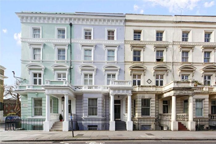 2 Bedroom Flat To Rent In Ladbroke Grove, London, W11