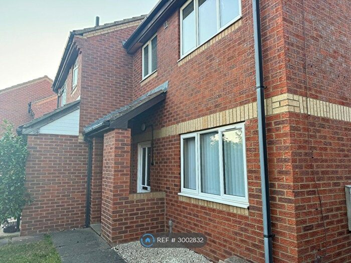 3 Bedroom Semi-Detached House To Rent In Cranberry, Middlesbrough, TS8