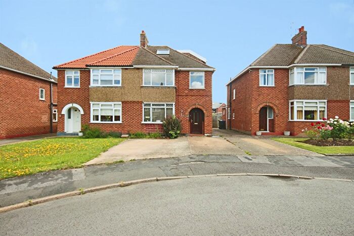 4 Bedroom Semi-Detached House For Sale In St. Catherines Crescent, Whitnash, Leamington Spa, CV31
