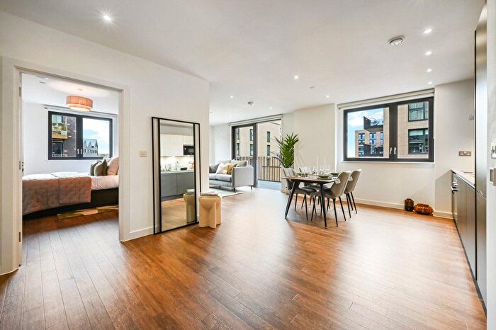 2 Bedroom Flat To Rent In Equipment Works, Vanguard Wy, E17