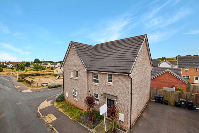 3 Bedroom Semi-Detached House For Sale In Dartmoor Way, Cullompton, EX15