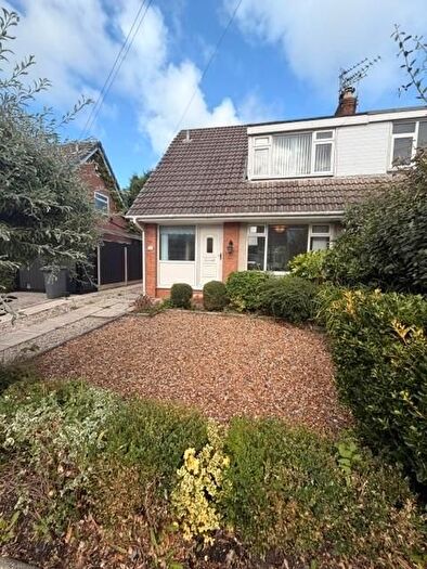3 Bedroom Semi-Detached House To Rent In Abrams Fold, Southport, PR9