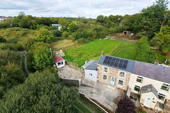 2 Bedroom Semi-Detached House For Sale In Heol Yr Ysgol, Cefneithin, SA14