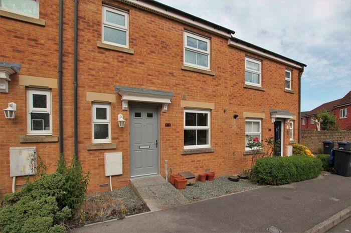 3 Bedroom Terraced House To Rent In Garth Road, Trowbridge, BA14