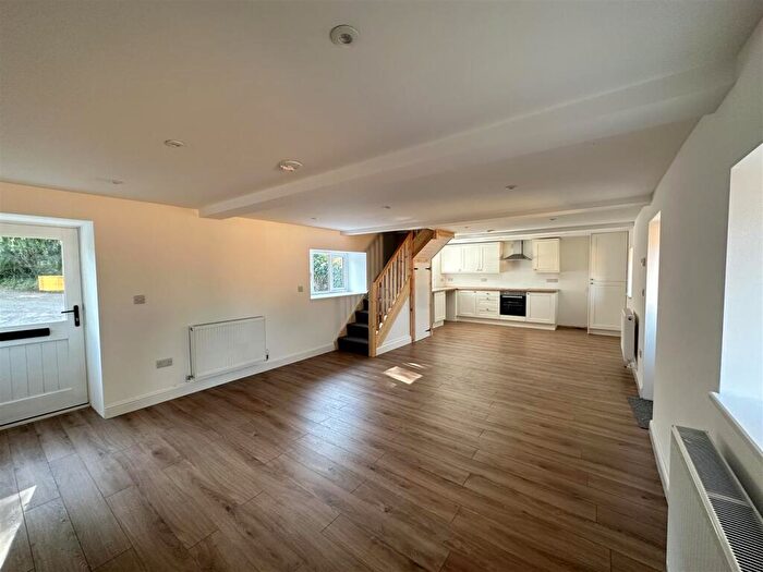 2 Bedroom House To Rent In Court Farm, Marksbury, Bath, BA2