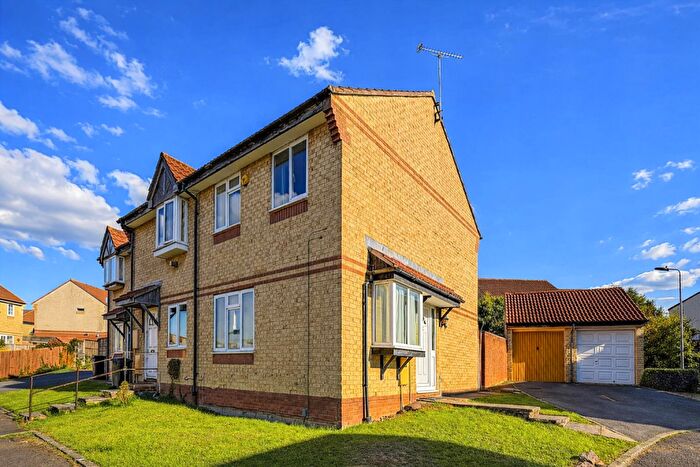 3 Bedroom House To Rent In The Valls, Bradley Stoke, BS32