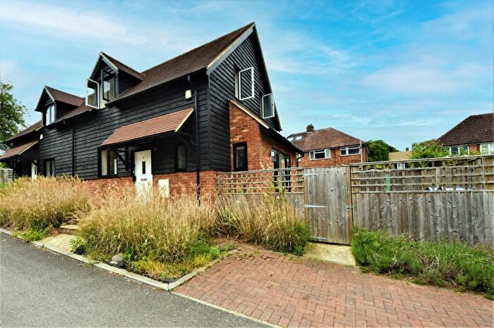 2 Bedroom Semi Detached House To Rent In Barn Court, High Wycombe, Buckinghamshire, HP12