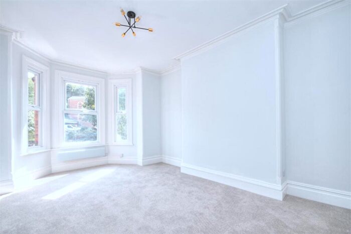 1 Bedroom Apartment To Rent In Burrell Road, Ipswich, IP2