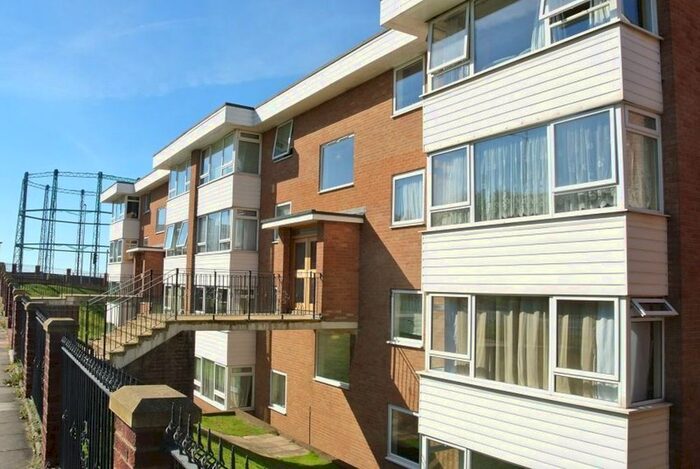 2 Bedroom Flat To Rent In Roedean Court, Brighton, 5Rt. BN2