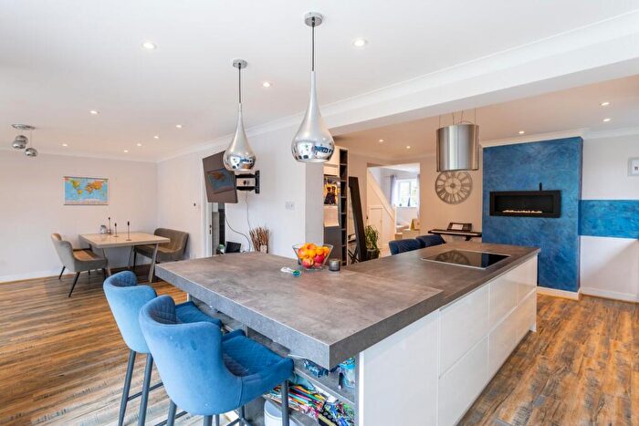 4 Bedroom Detached House For Sale In Glaziers Lane, Normandy, Guildford, GU3