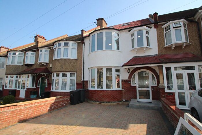 4 Bedroom Terraced House To Rent In Compton Road, Croydon, CR0