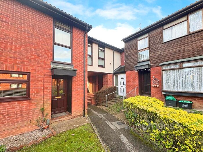 1 Bedroom Terraced House For Sale In Carshalton Way, Lower Earley, Reading, RG6