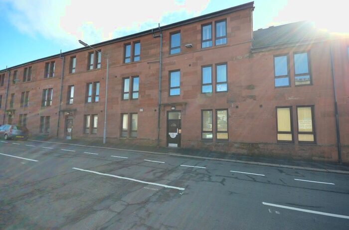 2 Bedroom Flat To Rent In Victoria Road, Saltcoats, Ayrshire, KA21