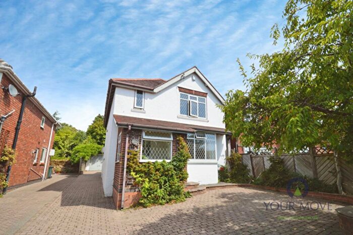 4 Bedroom Detached House For Sale In Burton Road, Midway, Swadlincote, Derbyshire, DE11