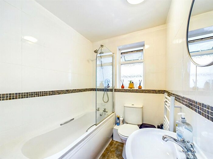 2 Bedroom Semi-Detached House For Sale In Purewell, Christchurch, Dorset, BH23