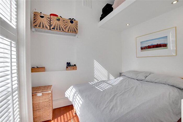 1 Bedroom Flat For Sale In Lee Terrace, Blackheath, London, SE3