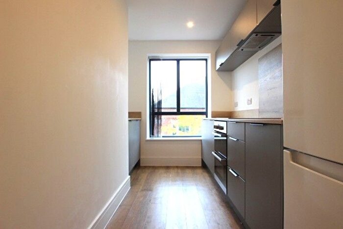 1 Bedroom Flat To Rent In Queens Gardens, Newcastle-Under-Lyme, ST5