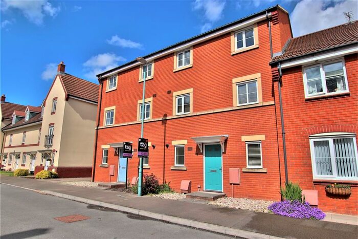 3 Bedroom House To Rent In Crown Road, Walton Cardiff, Tewkesbury, GL20