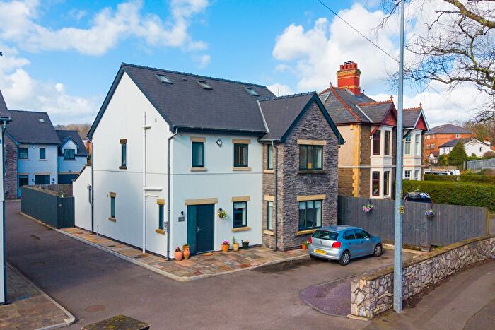 4 Bedroom Detached House For Sale In Ty Glas Road, Llanishen, CF14