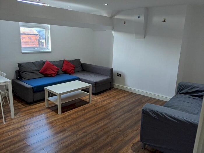 1 Bedroom Flat To Rent In Museum Street, Warrington, Cheshire, WA1