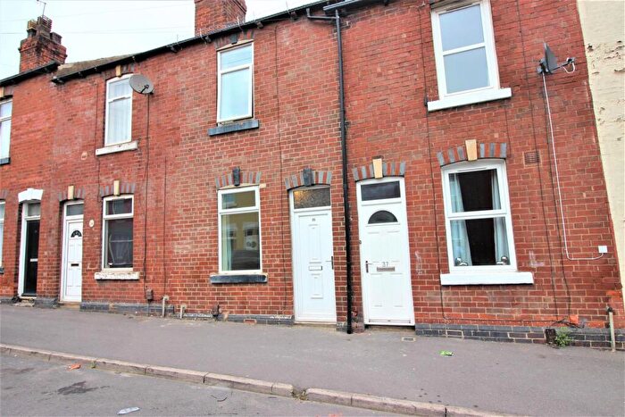 2 Bedroom Terraced House To Rent In Southwell Road, Sheffield, S4