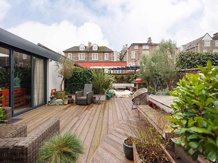 3 Bedroom Flat For Sale In Redland Road, Redland, Bristol, BS6