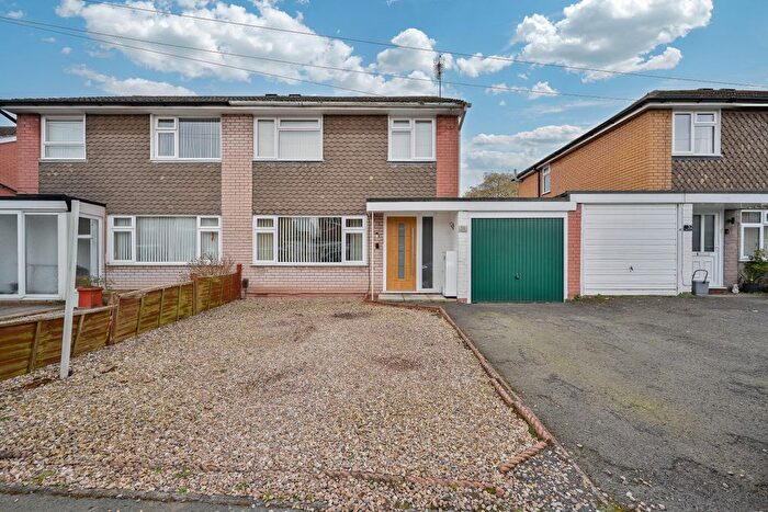 3 Bedroom Semi-Detached House For Sale In Meadow View Road, Newport, TF10