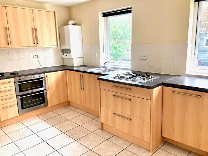 1 Bedroom Apartment To Rent In Northcott, RG12