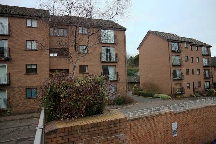 2 Bedroom Flat To Rent In East Parkside, South Side, Edinburgh, EH16