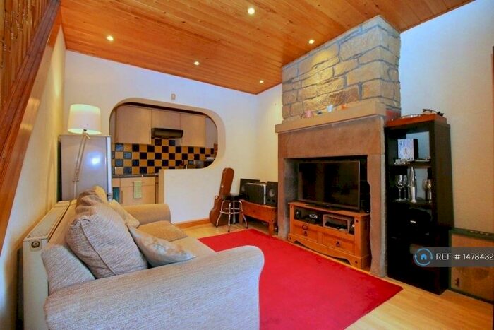 1 Bedroom Terraced House To Rent In Wood End, Berry Brow, Huddersfield, HD4