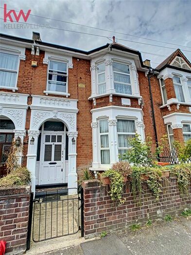 3 Bedroom Terraced House To Rent In Crosby Road, Forest Gate, London E7