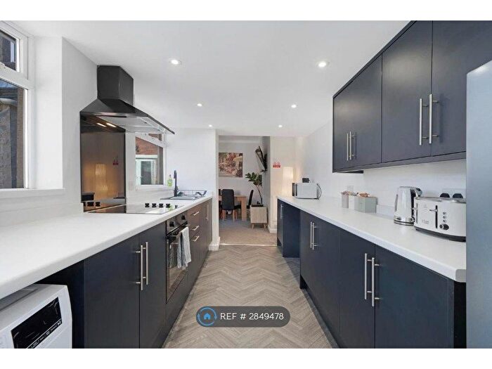 4 Bedroom Terraced House To Rent In Durham Road, Stanley, DH9