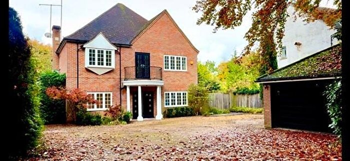 5 Bedroom Detached House To Rent In Ascot, Berkshire, SL5
