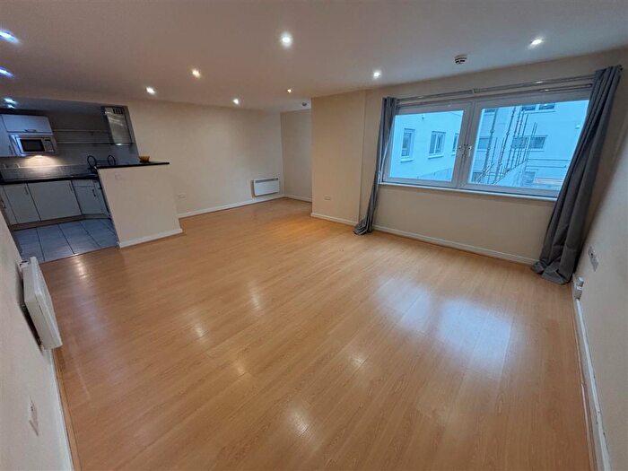1 Bedroom House To Rent In Paramount, Beckhampton Street, Swindon, SN1