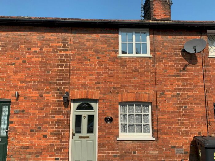 2 Bedroom Terraced House To Rent In Union Terrace, Buntingford, SG9