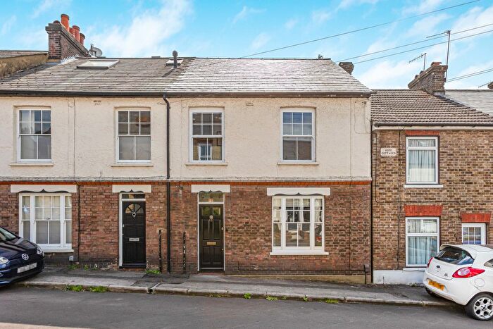 3 Bedroom Terraced House For Sale In Herbert Street, Hemel Hempstead, HP2