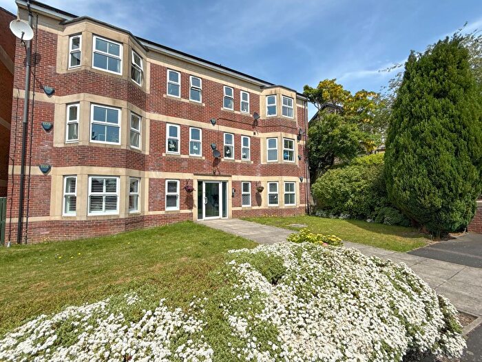 2 Bedroom Flat For Sale In Moss Side, Gateshead, NE9