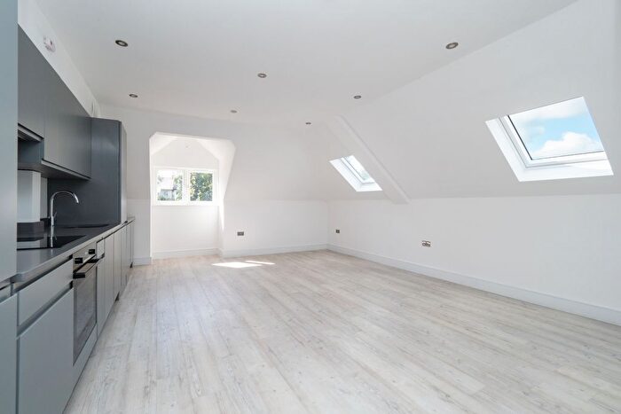 1 Bedroom Flat For Sale In Grove Road, Sutton, SM1