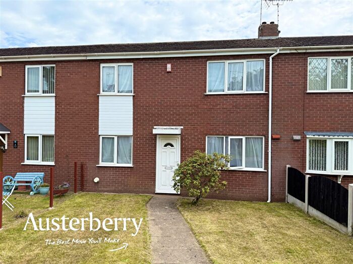 3 Bedroom Town House To Rent In Kingsdale Close, Meir, Stoke-On-Trent, ST3
