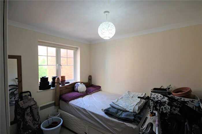 2 Bedroom Apartment To Rent In Maltings Place, Reading, Berkshire, RG1