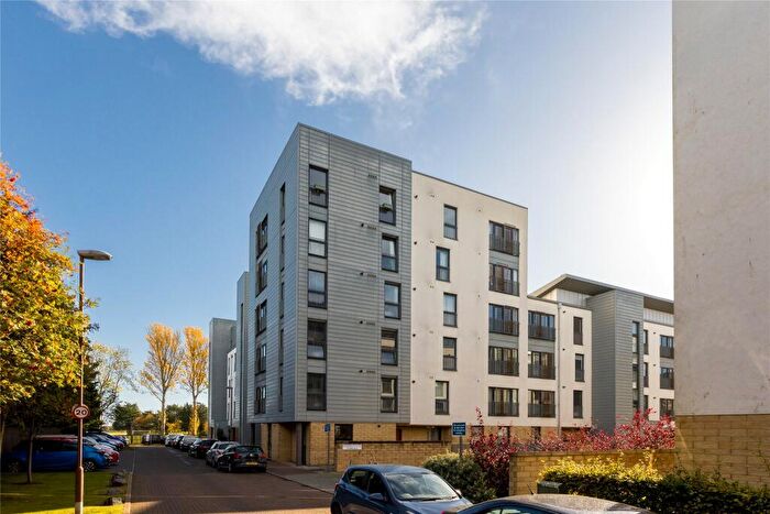 1 Bedroom Apartment For Sale In Kimmerghame Place, Edinburgh, Midlothian, EH4