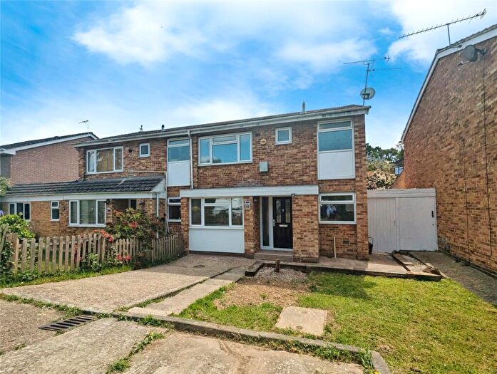 3 Bedroom Semi-Detached House For Sale In Northbrook Road, Caversham, Reading, RG4