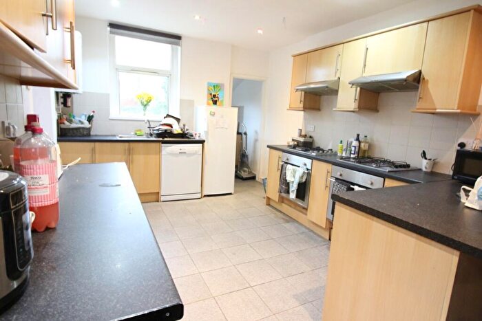 6 Bedroom End Of Terrace House To Rent In Mackintosh Place, Roath, CF24