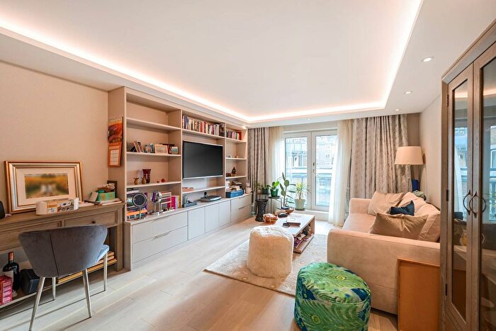 2 Bedroom Flat For Sale In Admiral Walk, Maida Vale, London, W9