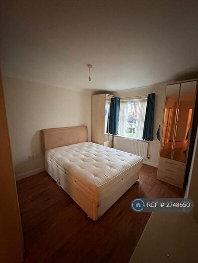 2 Bedroom Flat To Rent In Lowndes Court, Harrow, HA1