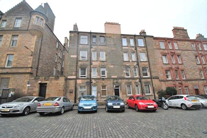 1 Bedroom Flat To Rent In Smithfield Street, Edinburgh, EH11